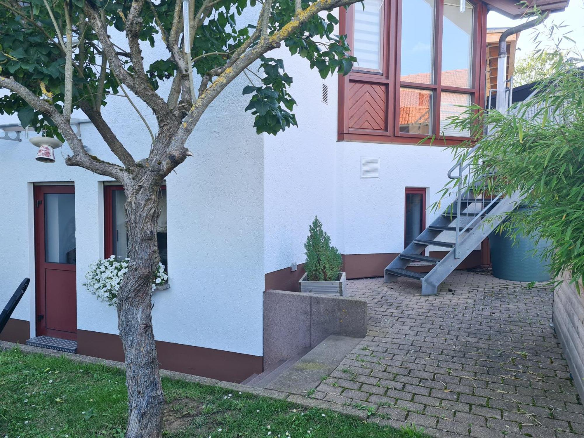 Ferienwohnung Rote Tuer - Landleben Pur! Kirchhain Экстерьер фото