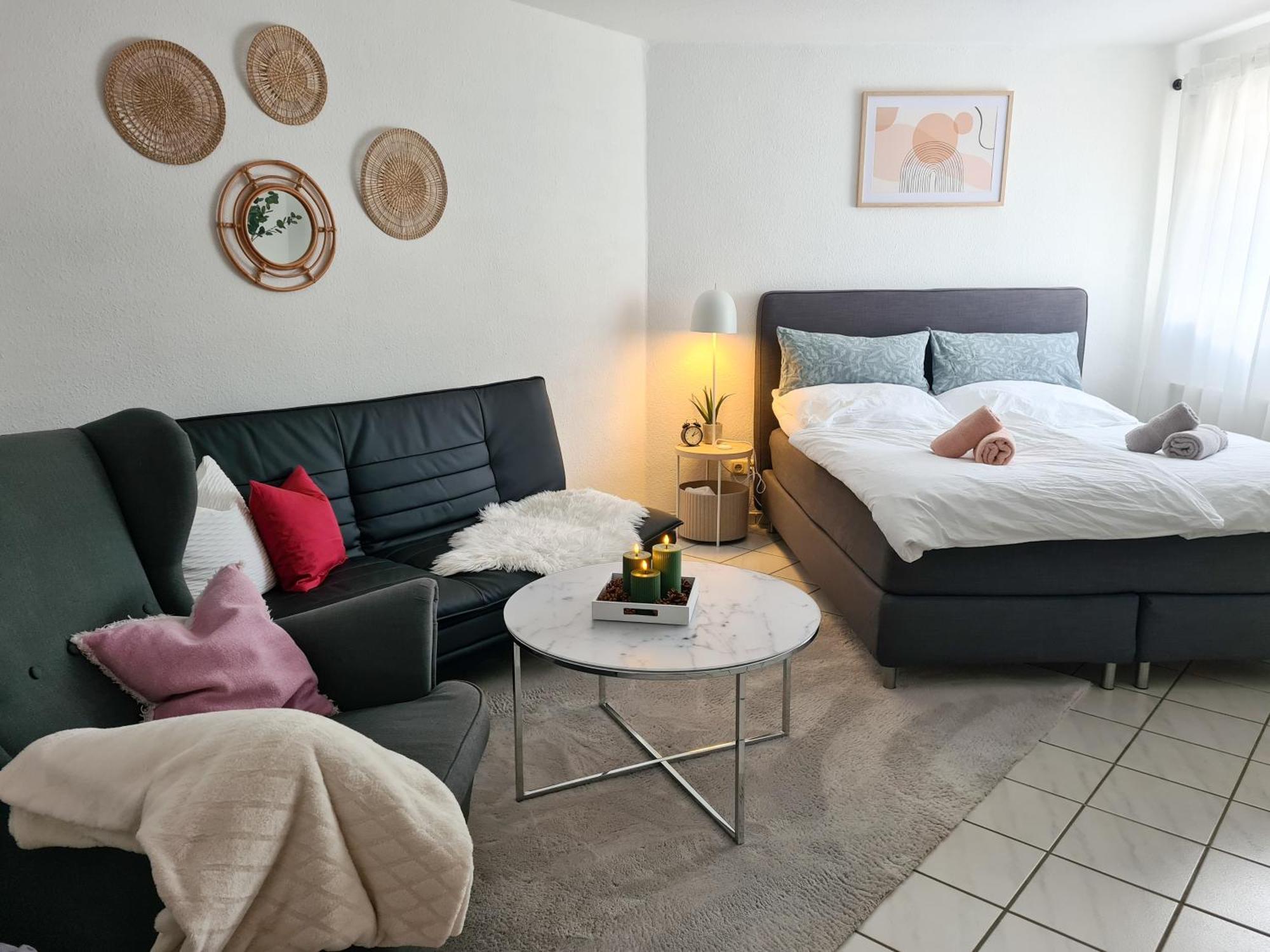 Ferienwohnung Rote Tuer - Landleben Pur! Kirchhain Экстерьер фото